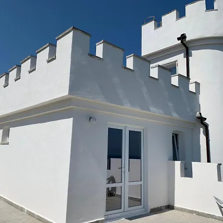Bed & Breakfast The Castle *