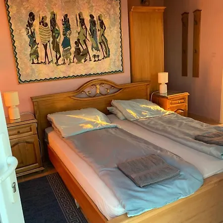 Bed & Breakfast The Castle Golden Sands